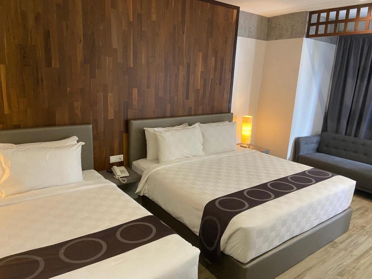 Frame Hotel George Town Extérieur photo
